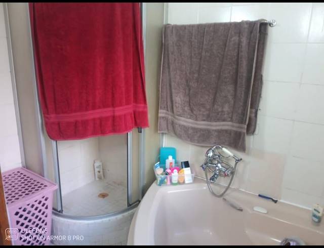 3 BEDROOM HOUSE FOR SALE IN NORTHMEAD